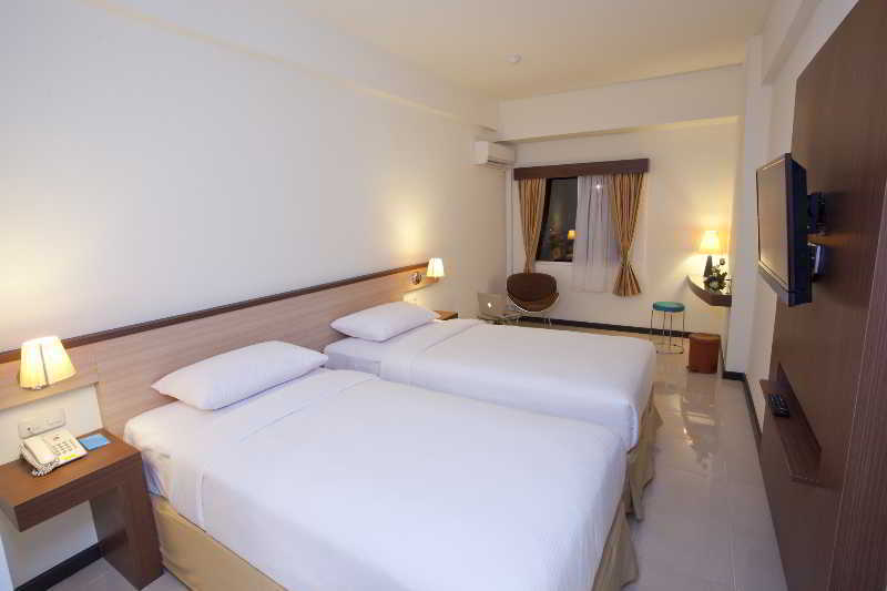 Everyday Smart Hotel - Маланг Экстерьер фото