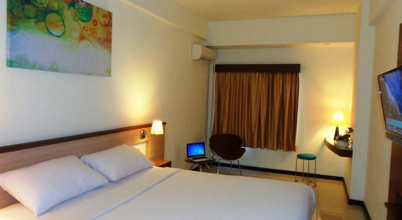 Everyday Smart Hotel - Маланг Экстерьер фото